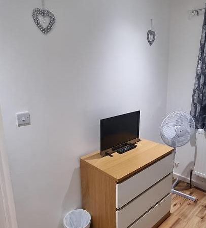 Beautiful Rooms With Free On Street Parking In Sydenham London Luaran gambar