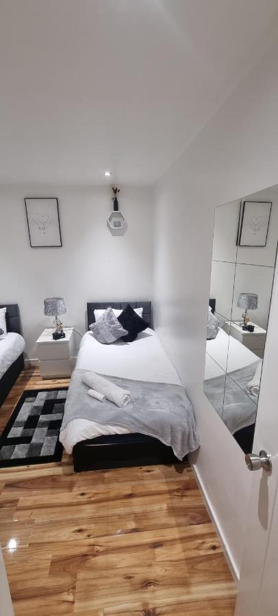 Beautiful Rooms With Free On Street Parking In Sydenham London Luaran gambar